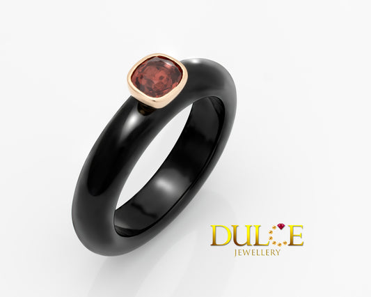 18K Gold Spinel Black Agate Ring