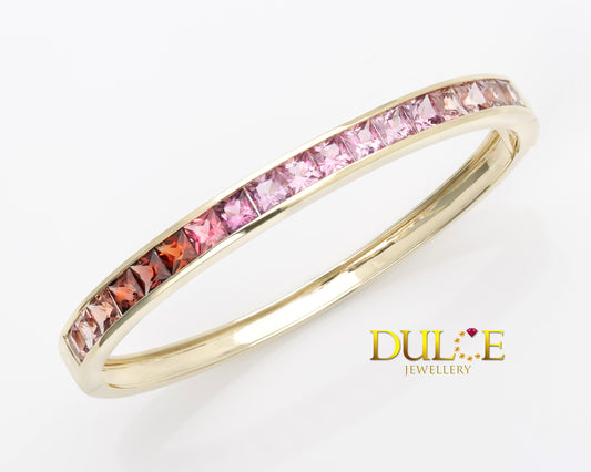 9K Gold Spinel Bangle