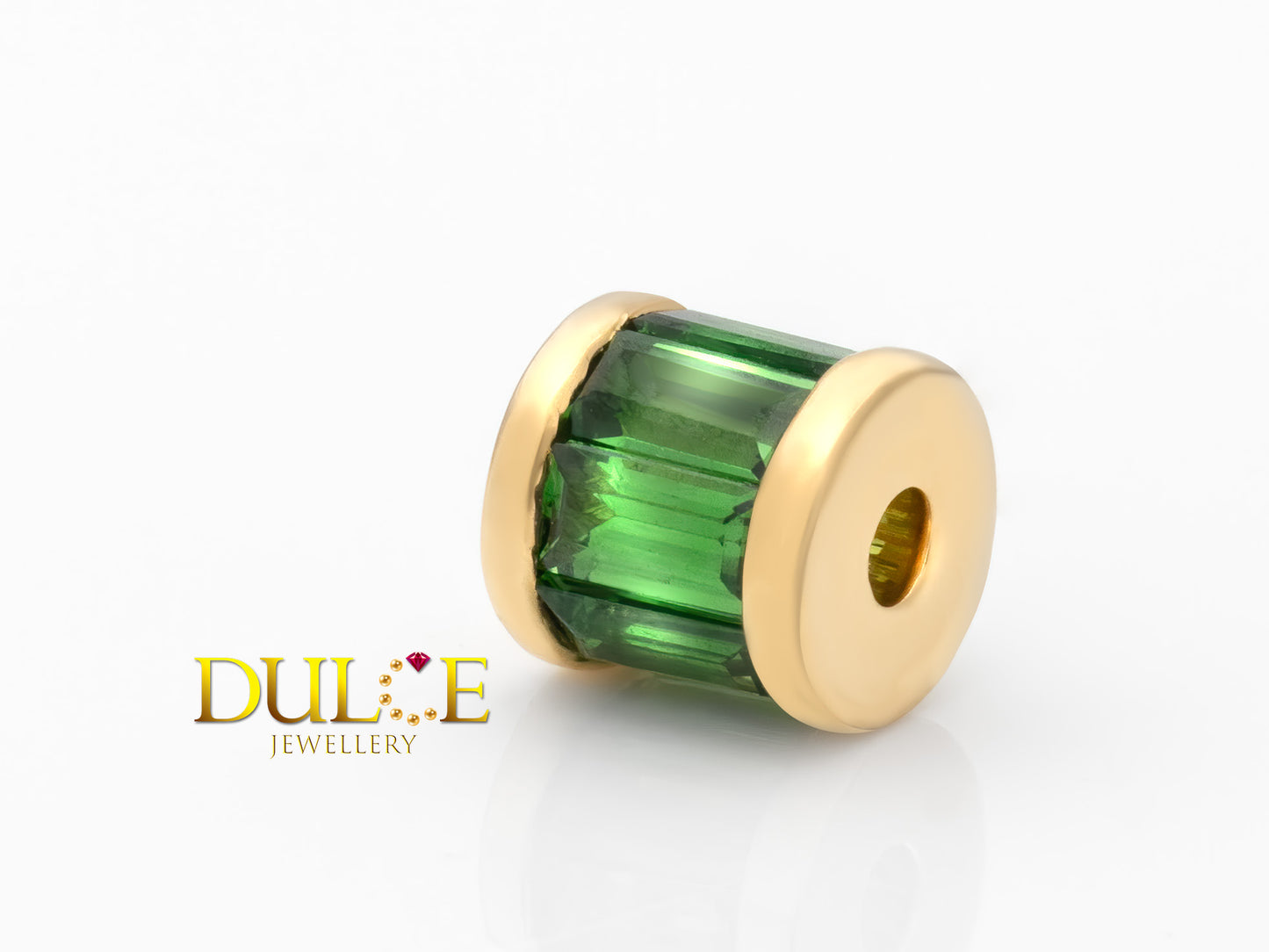 18K Yellow Gold Tsavorite Roundel