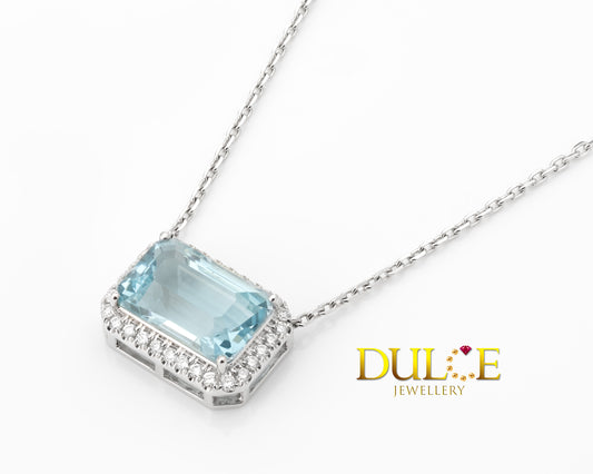 18K Gold Aquamarine Diamond Necklace